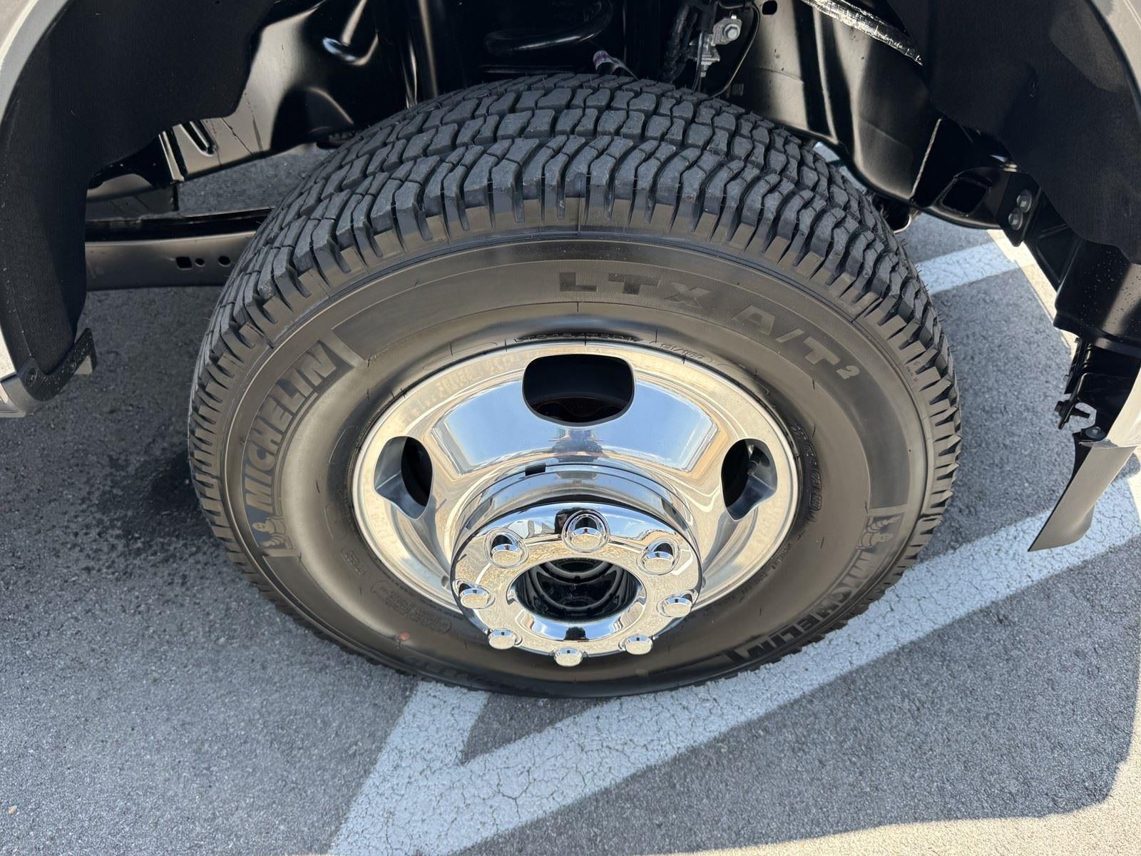 2026 Ford Super Duty F-350 DRW LARIAT