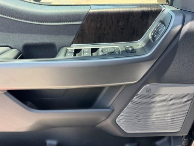 2026 Ford Super Duty F-350 DRW LARIAT