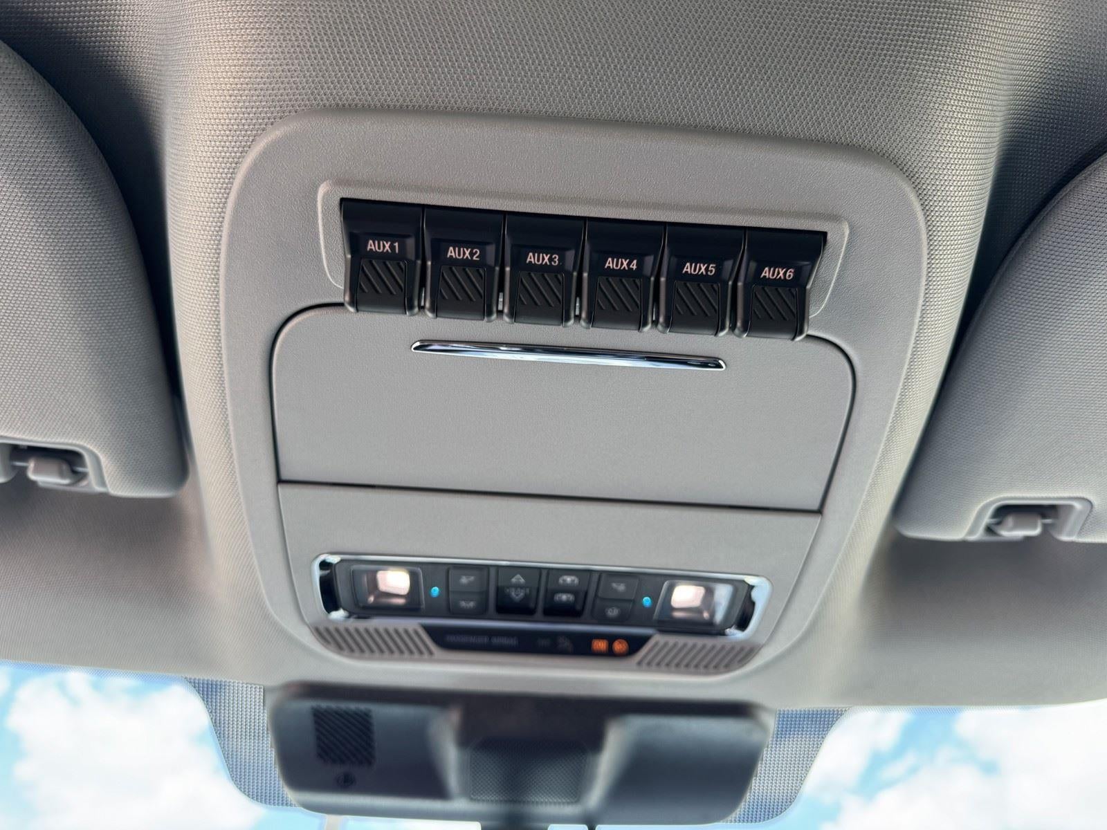 2026 Ford Super Duty F-350 DRW LARIAT
