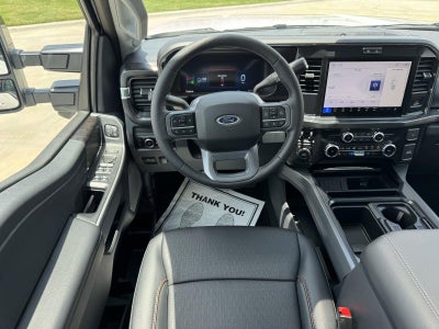 2026 Ford Super Duty F-350 DRW LARIAT