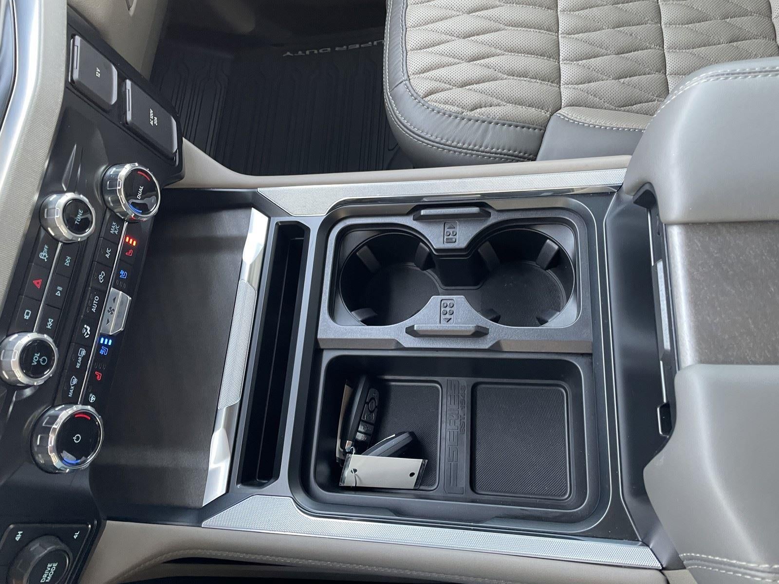 2025 Ford Super Duty F-450 DRW Platinum