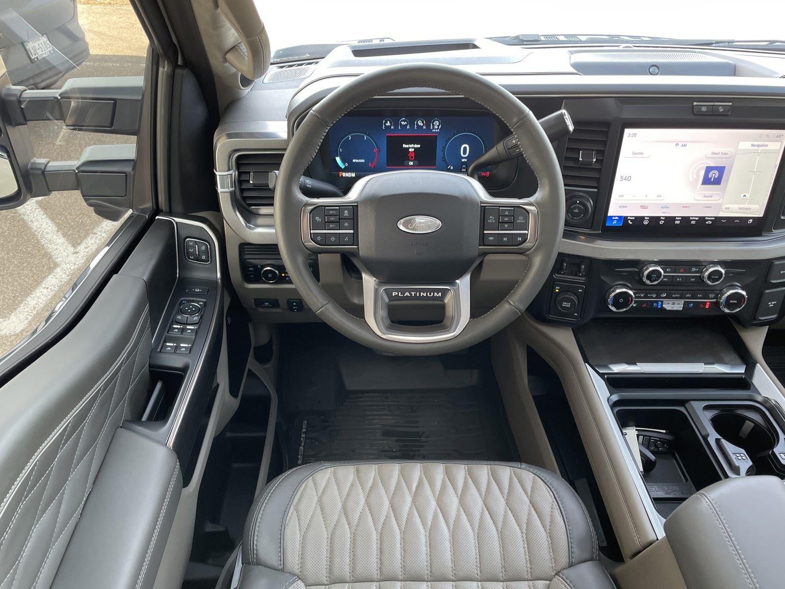 2025 Ford Super Duty F-450 DRW Platinum