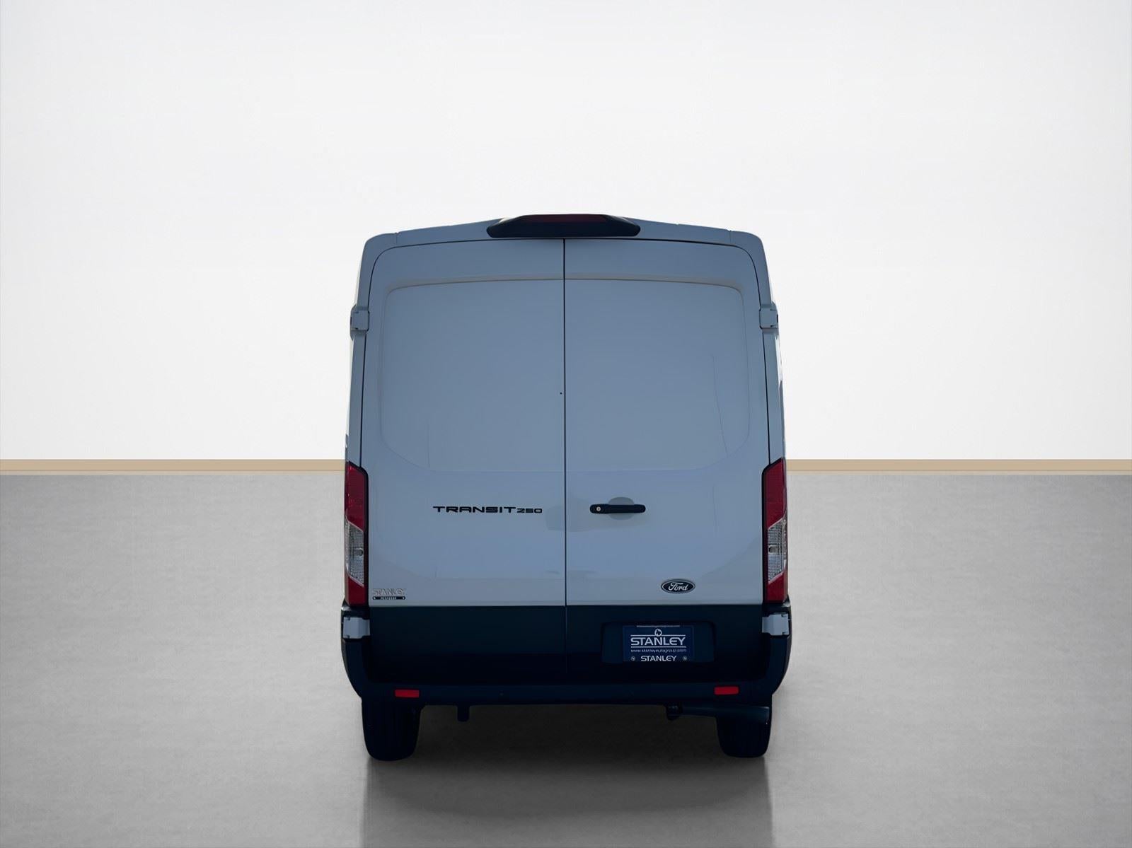 2026 Ford Transit Cargo Van T-250 148 MED RF 9150 GV