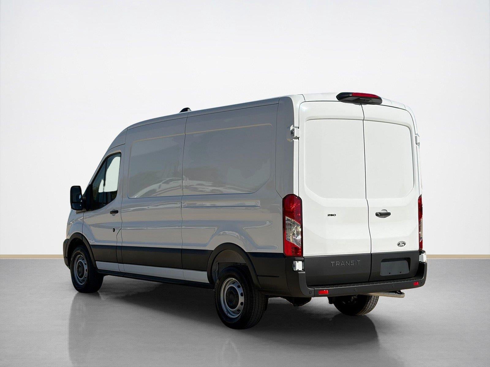 2027 Ford Transit Cargo Van T-250 148 MED RF 9150 GV