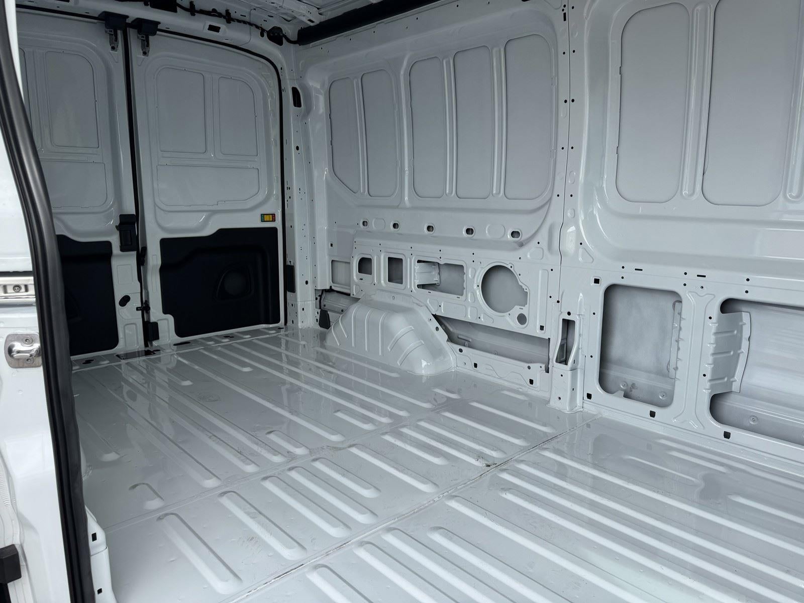 2026 Ford Transit Cargo Van T-250 148 MED RF 9150 GV