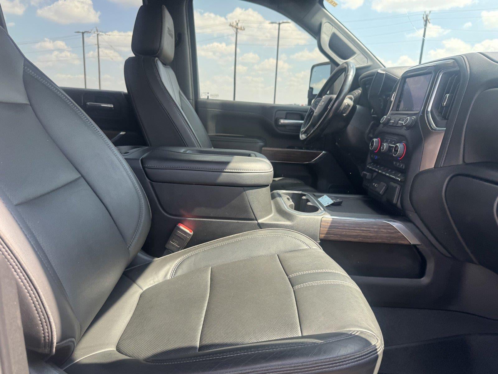 2022 Chevrolet Silverado 3500Hd High Country