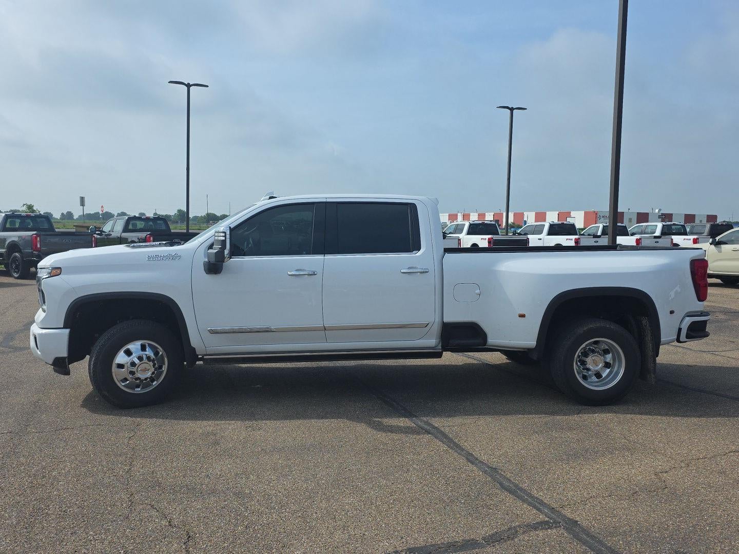 2024 Chevrolet Silverado 3500HD High Country