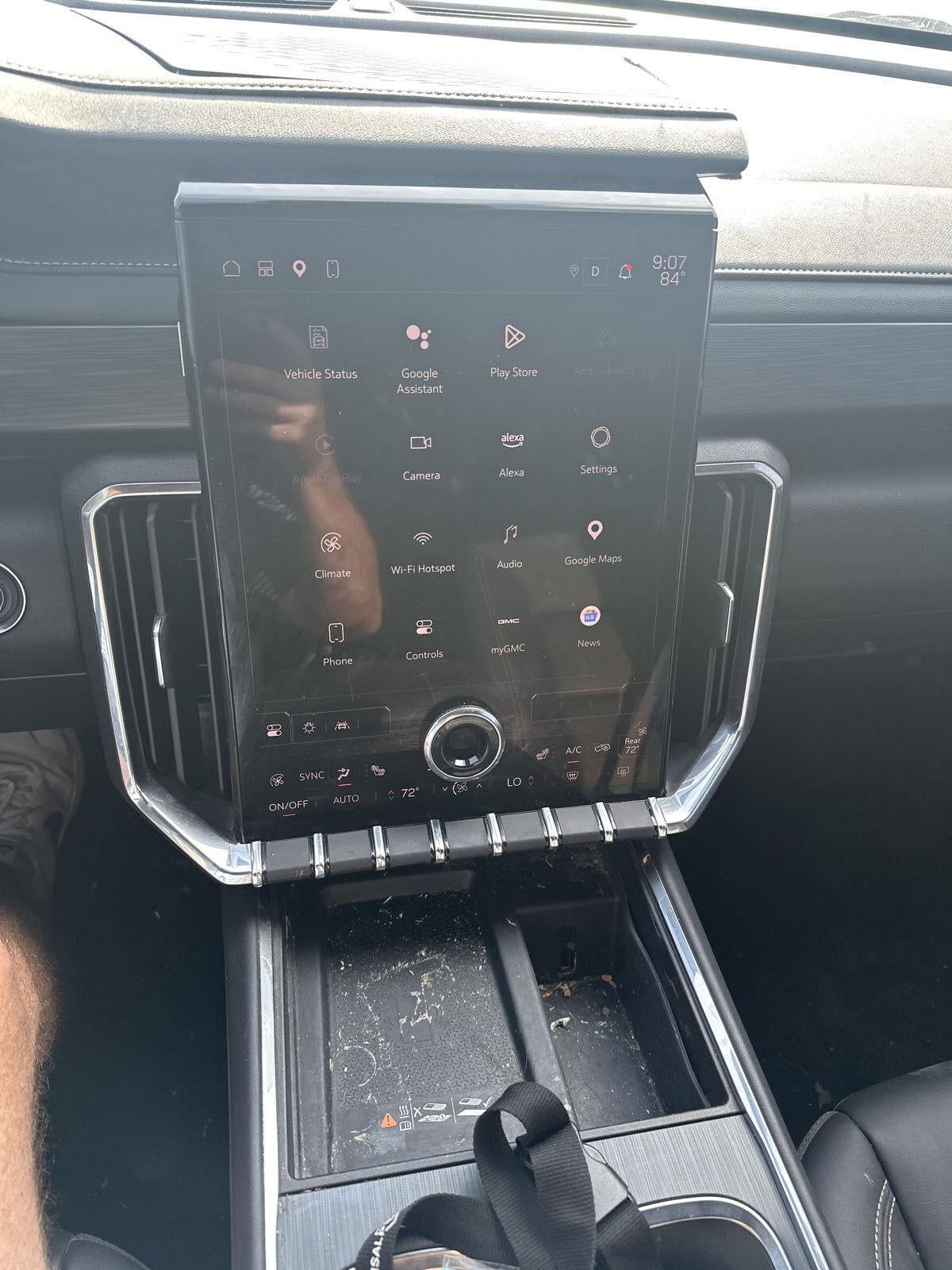 2024 GMC Acadia FWD Elevation