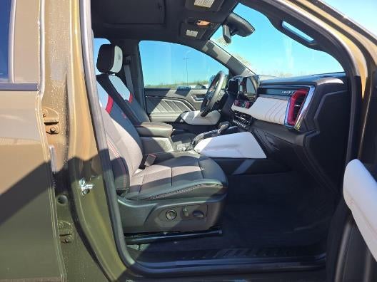 2024 GMC Canyon 4WD AT4X