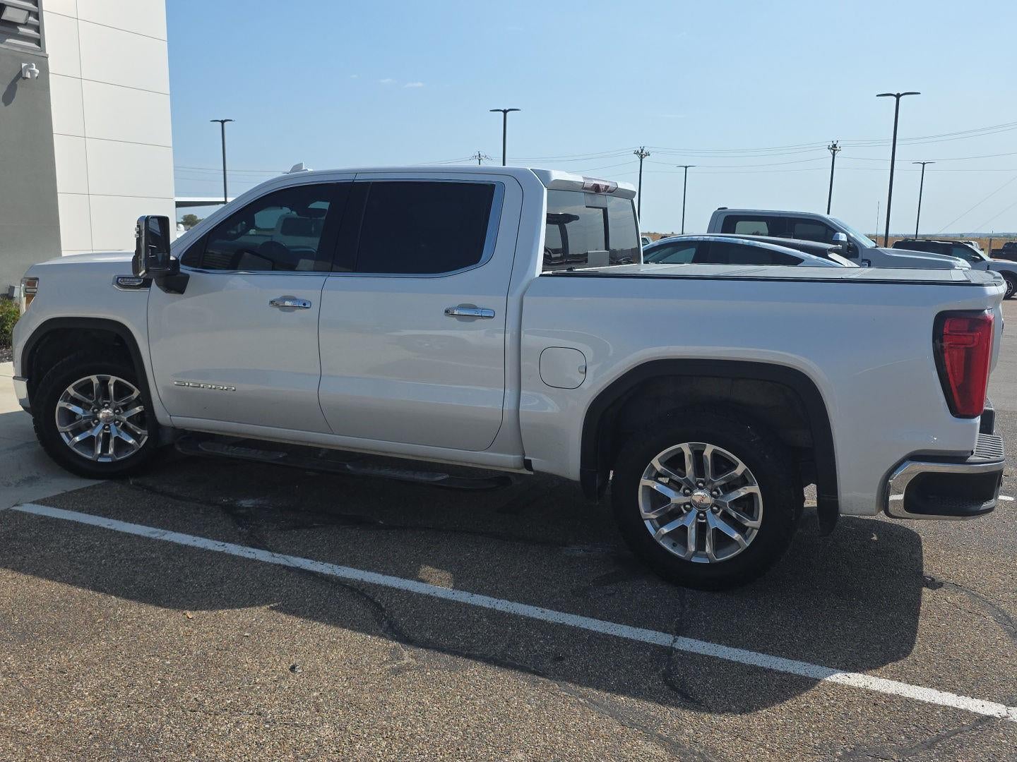 2021 GMC Sierra 1500 SLT