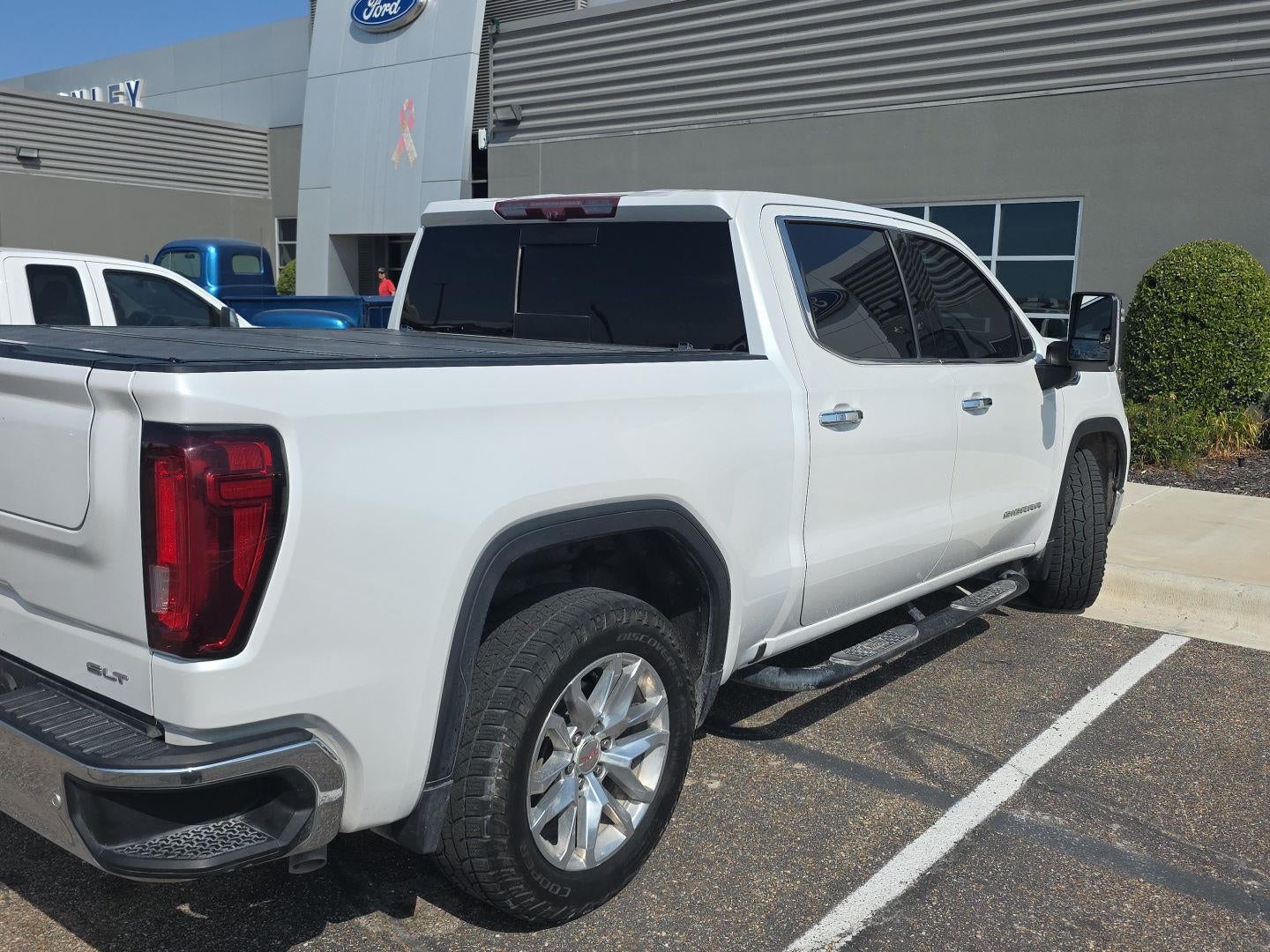2021 GMC Sierra 1500 SLT