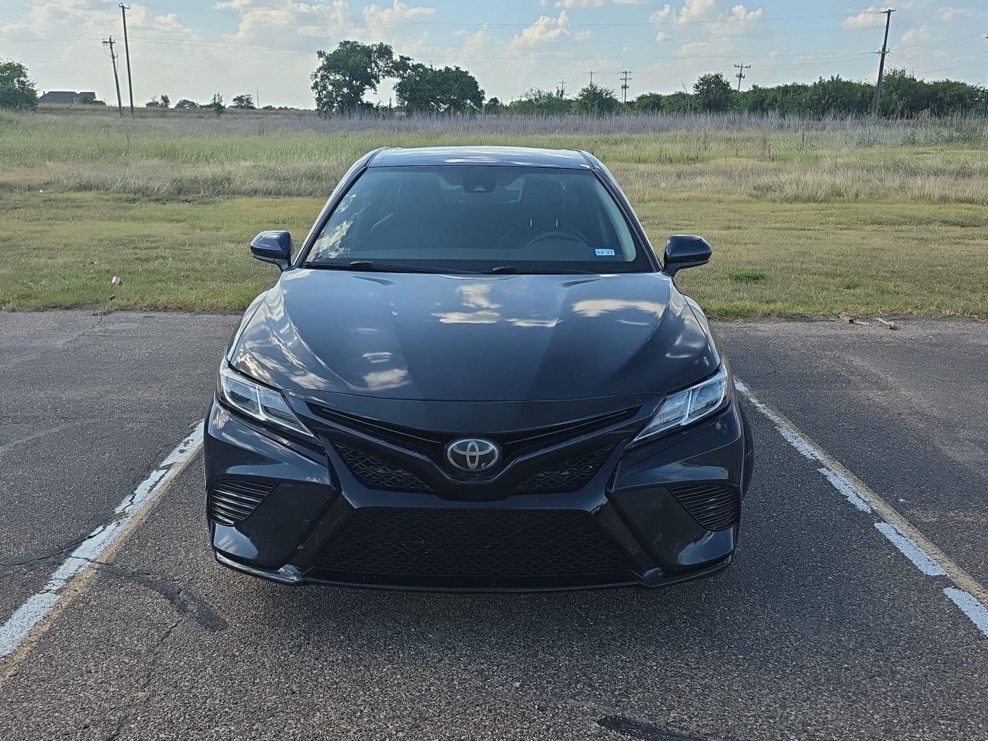 2020 Toyota Camry SE