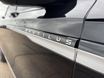 2024 Lincoln Nautilus Reserve