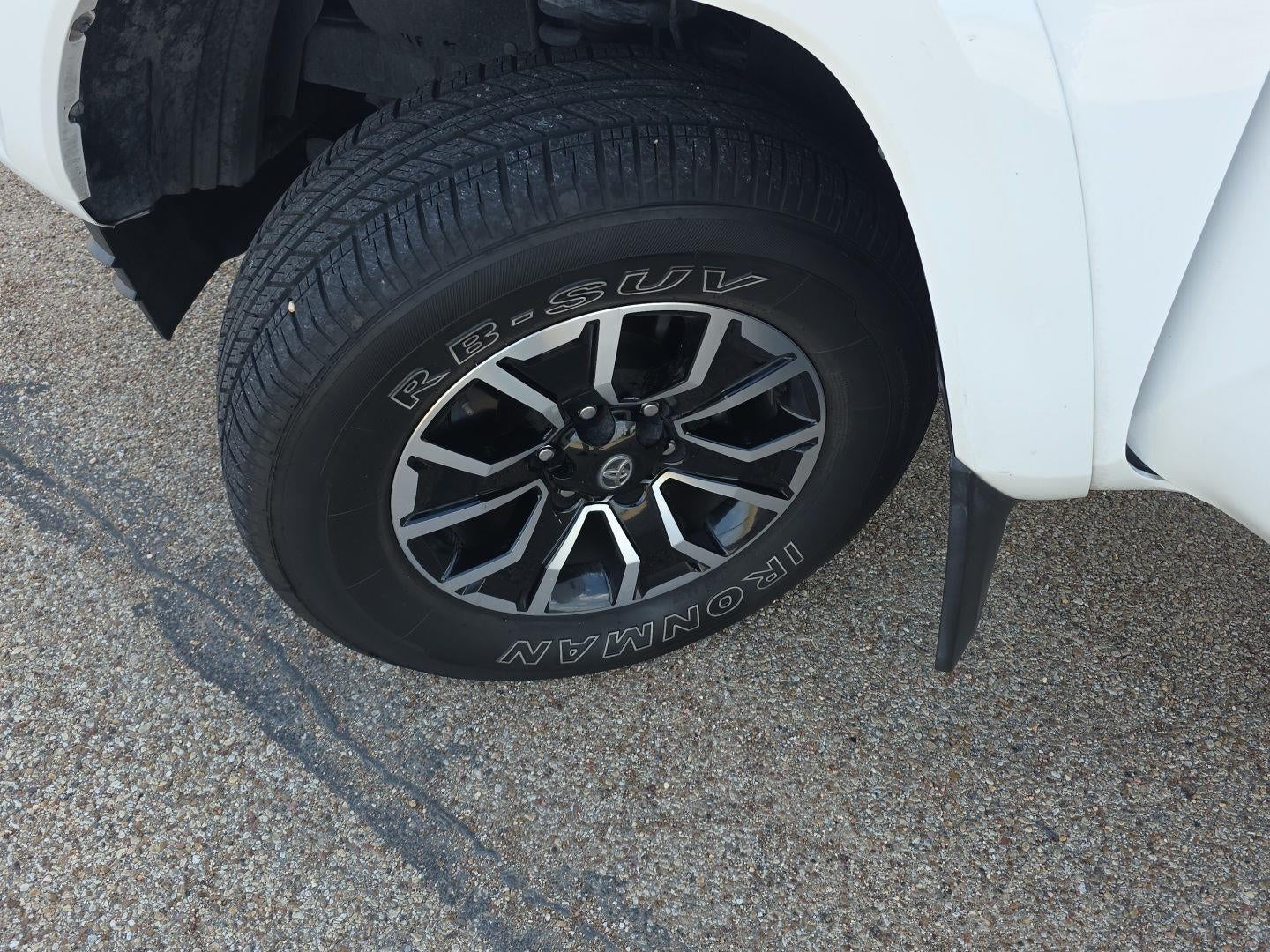 2021 Toyota Tacoma TRD Sport