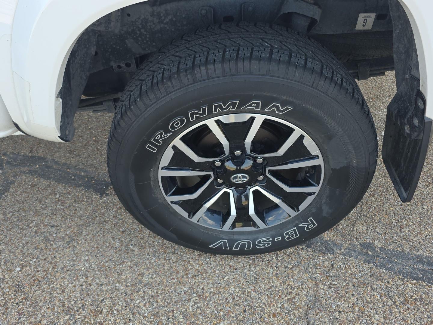 2021 Toyota Tacoma TRD Sport