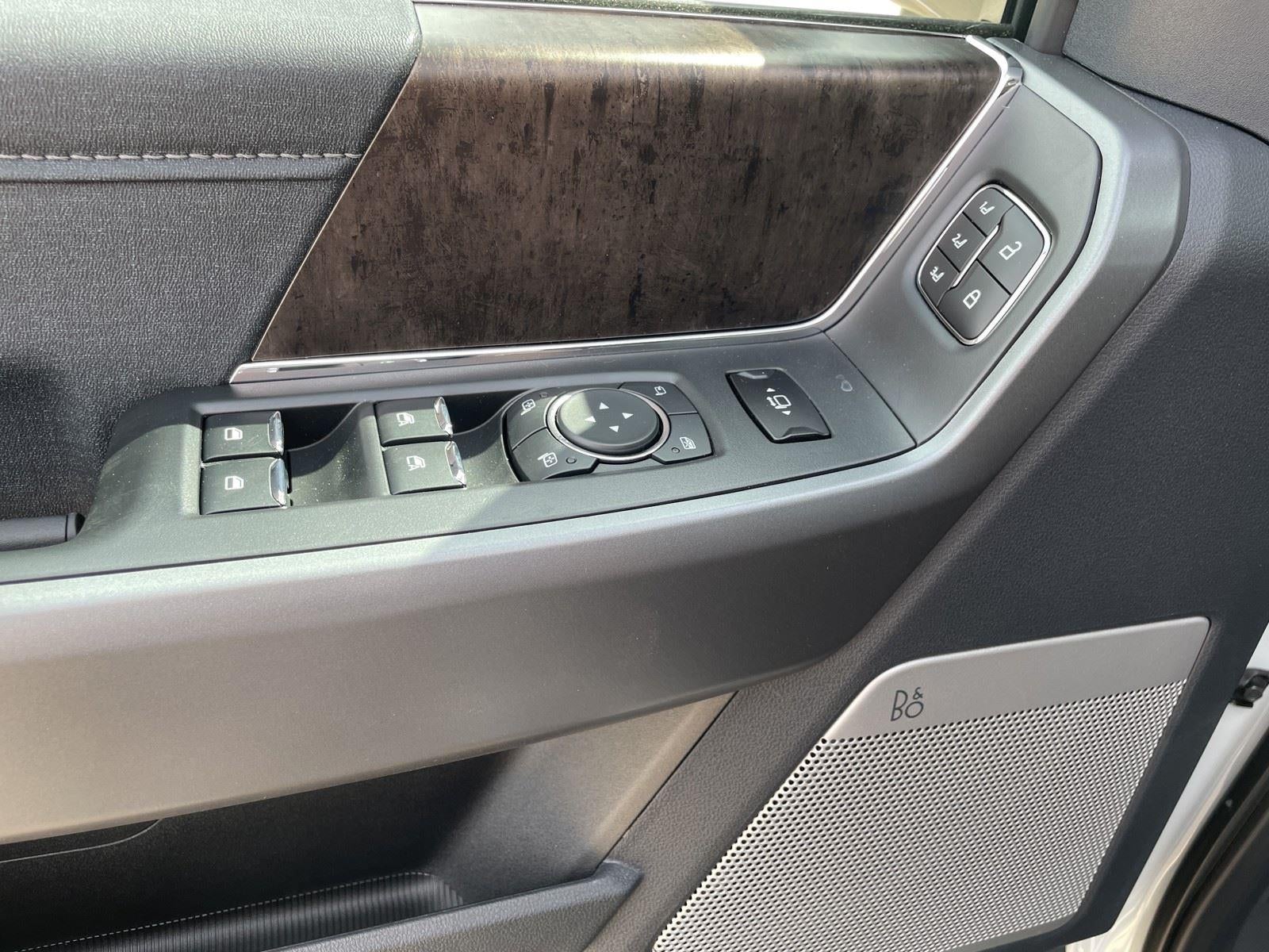 2026 Ford Super Duty F-350® Lariat®