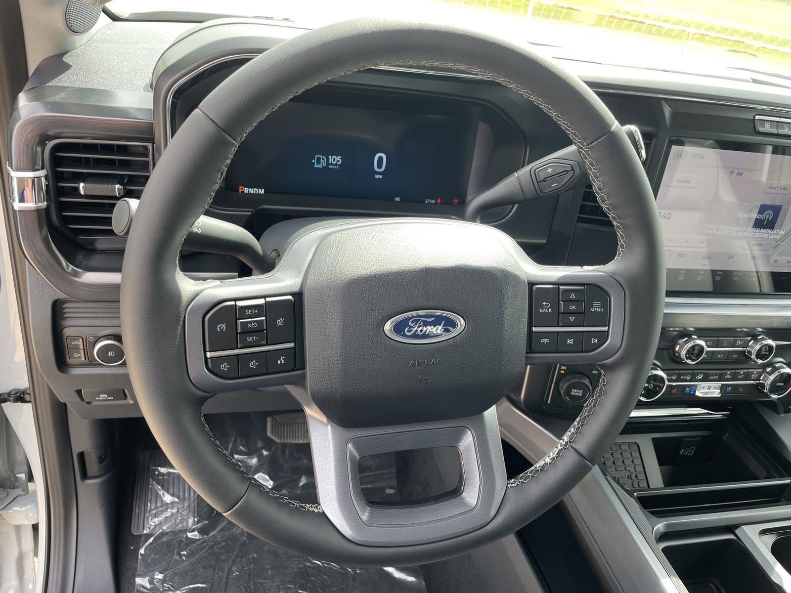 2026 Ford Super Duty F-350® Lariat®