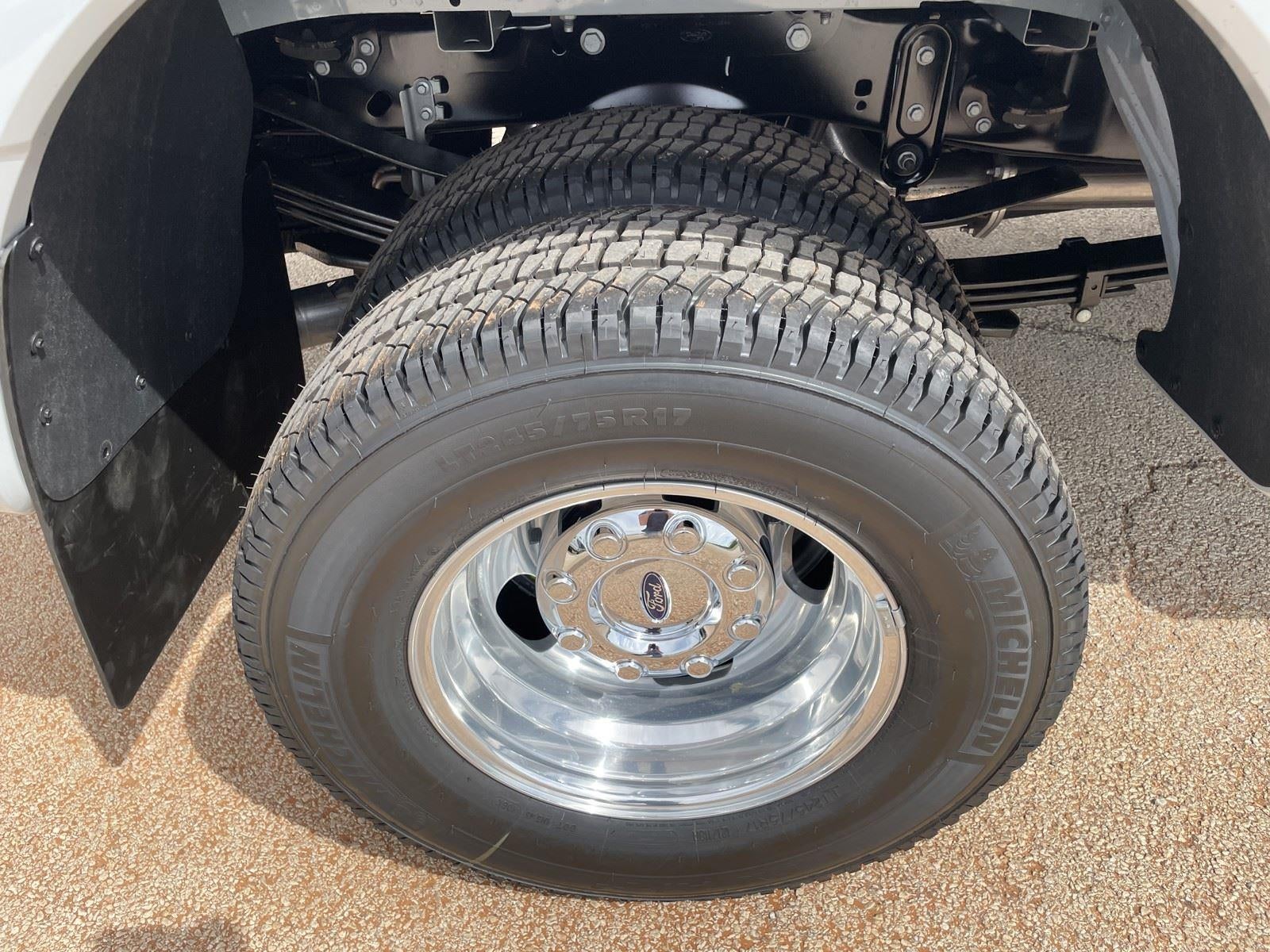2026 Ford Super Duty F-350® Lariat®
