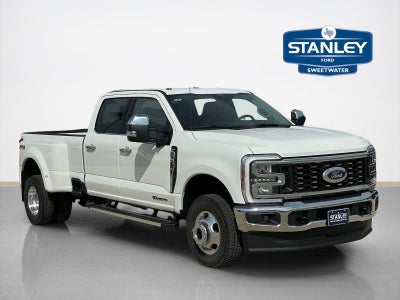 2026 Ford Super Duty F-350® Lariat®