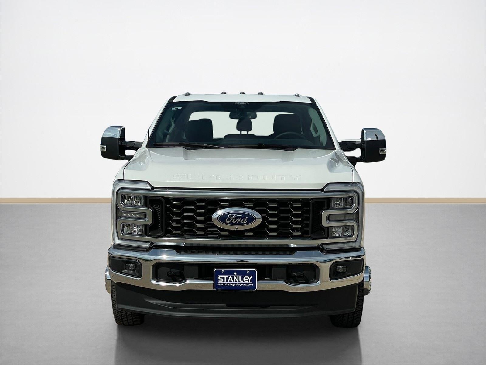 2026 Ford Super Duty F-350® Lariat®