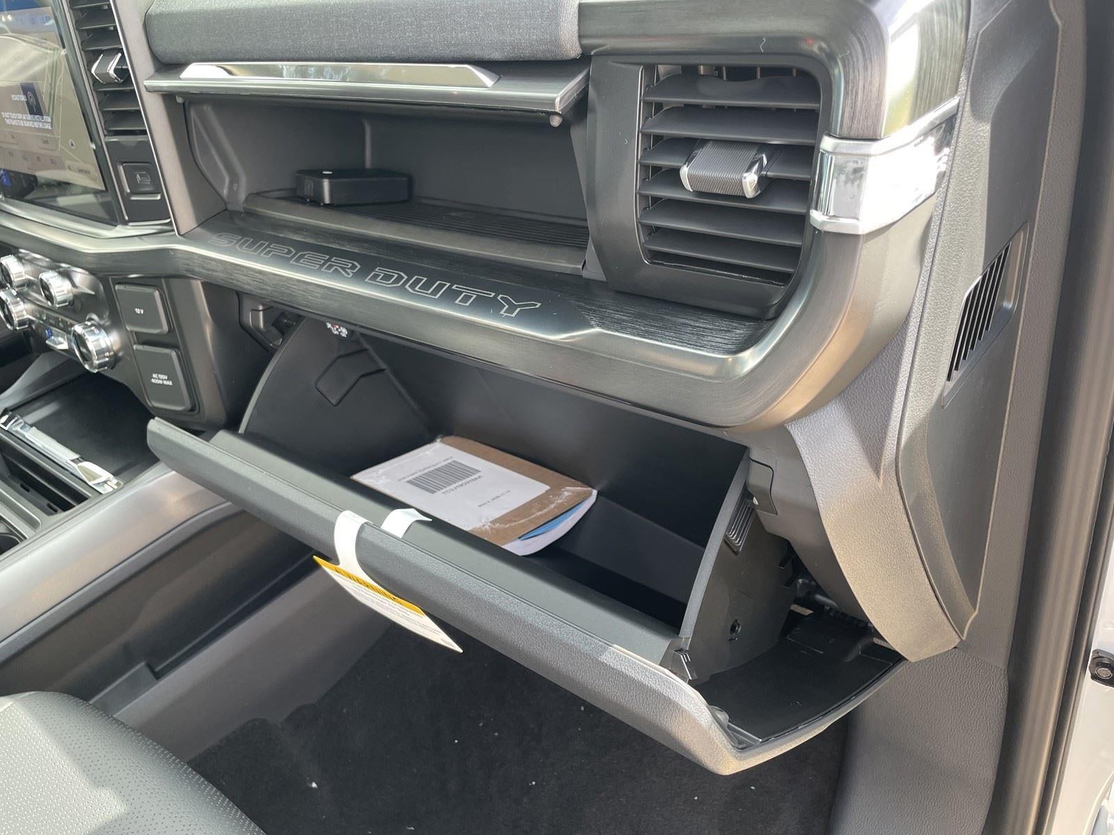 2026 Ford Super Duty F-350® Lariat®
