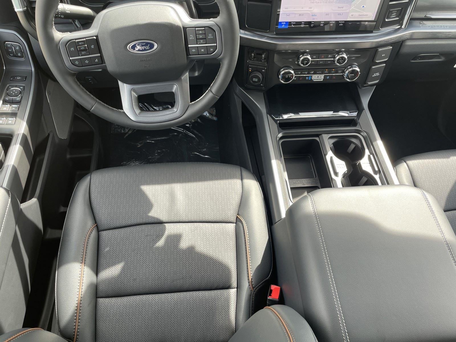 2026 Ford Super Duty F-350® Lariat®