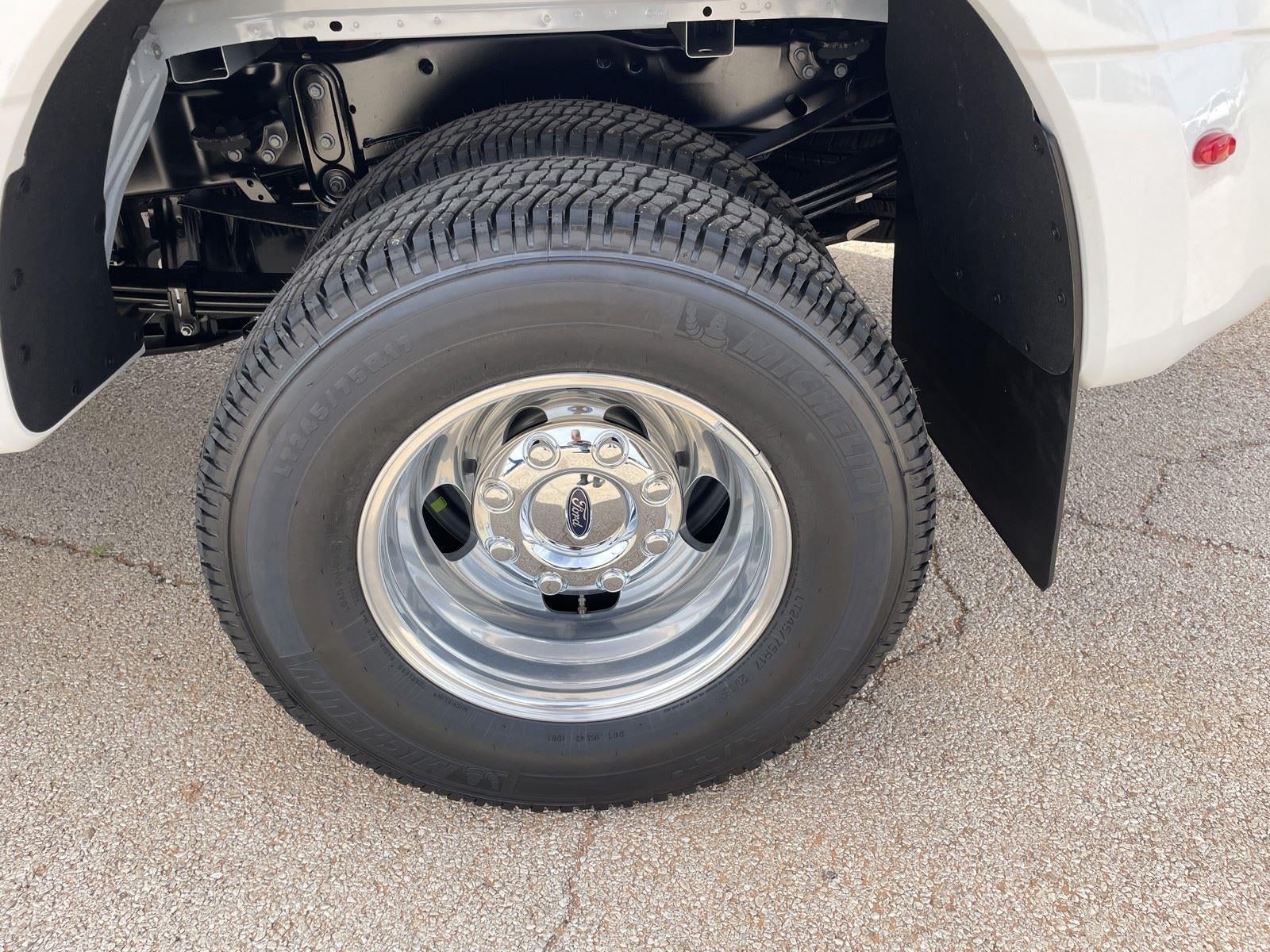 2026 Ford Super Duty F-350® Lariat®