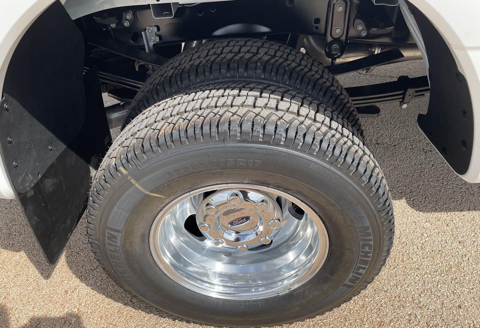 2026 Ford Super Duty F-350® Lariat®