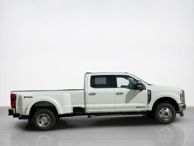2026 Ford Super Duty F-350® Lariat®