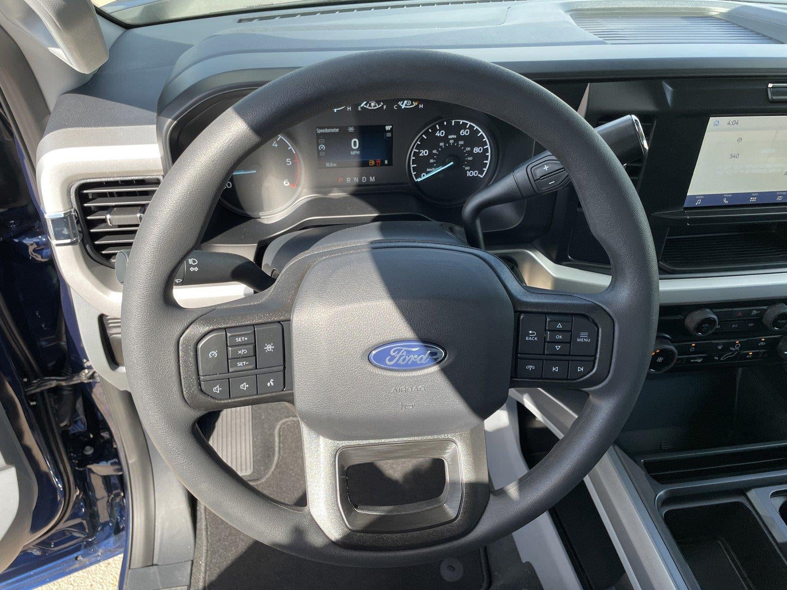 2027 Ford Super Duty F-350 SRW XL