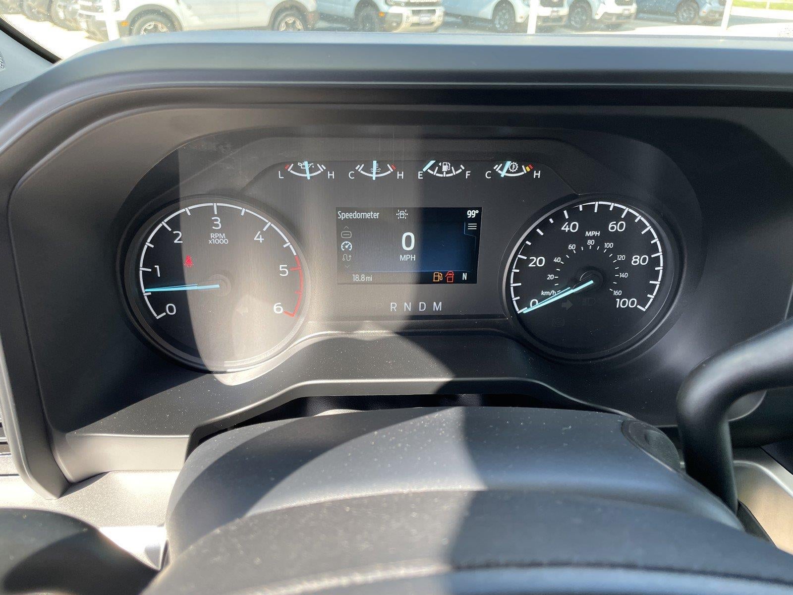 2027 Ford Super Duty F-350 Srw XLT