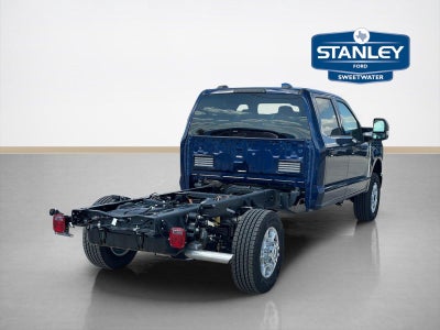 2027 Ford Super Duty F-350 Srw XLT