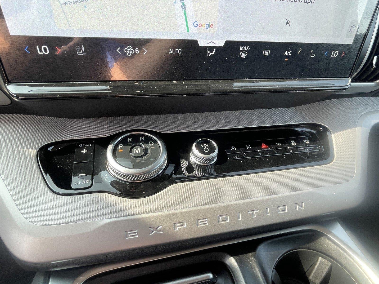 2027 Ford Expedition Active