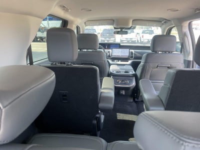 2027 Ford Expedition Active