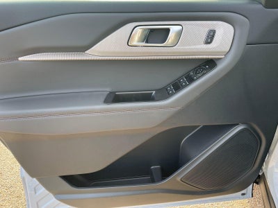 2026 Ford Explorer Active w/100A Pkg