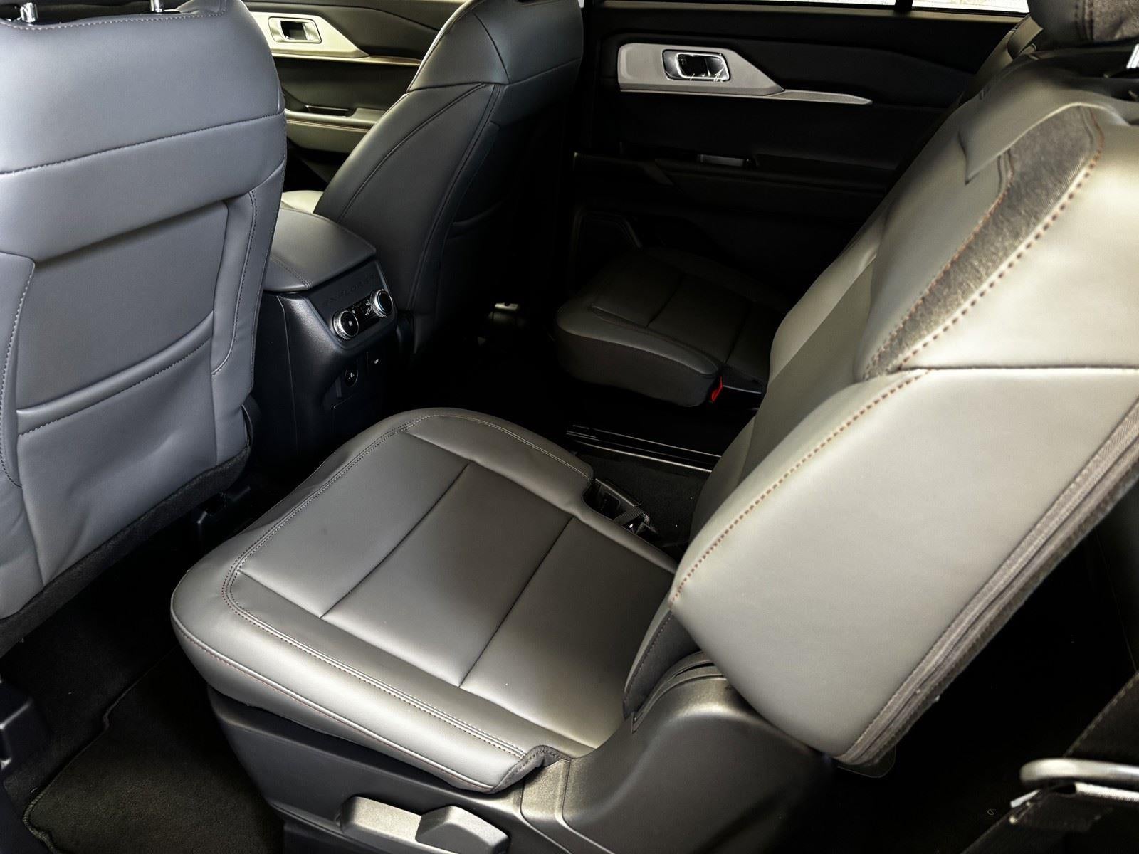 2026 Ford Explorer Active w/100A Pkg