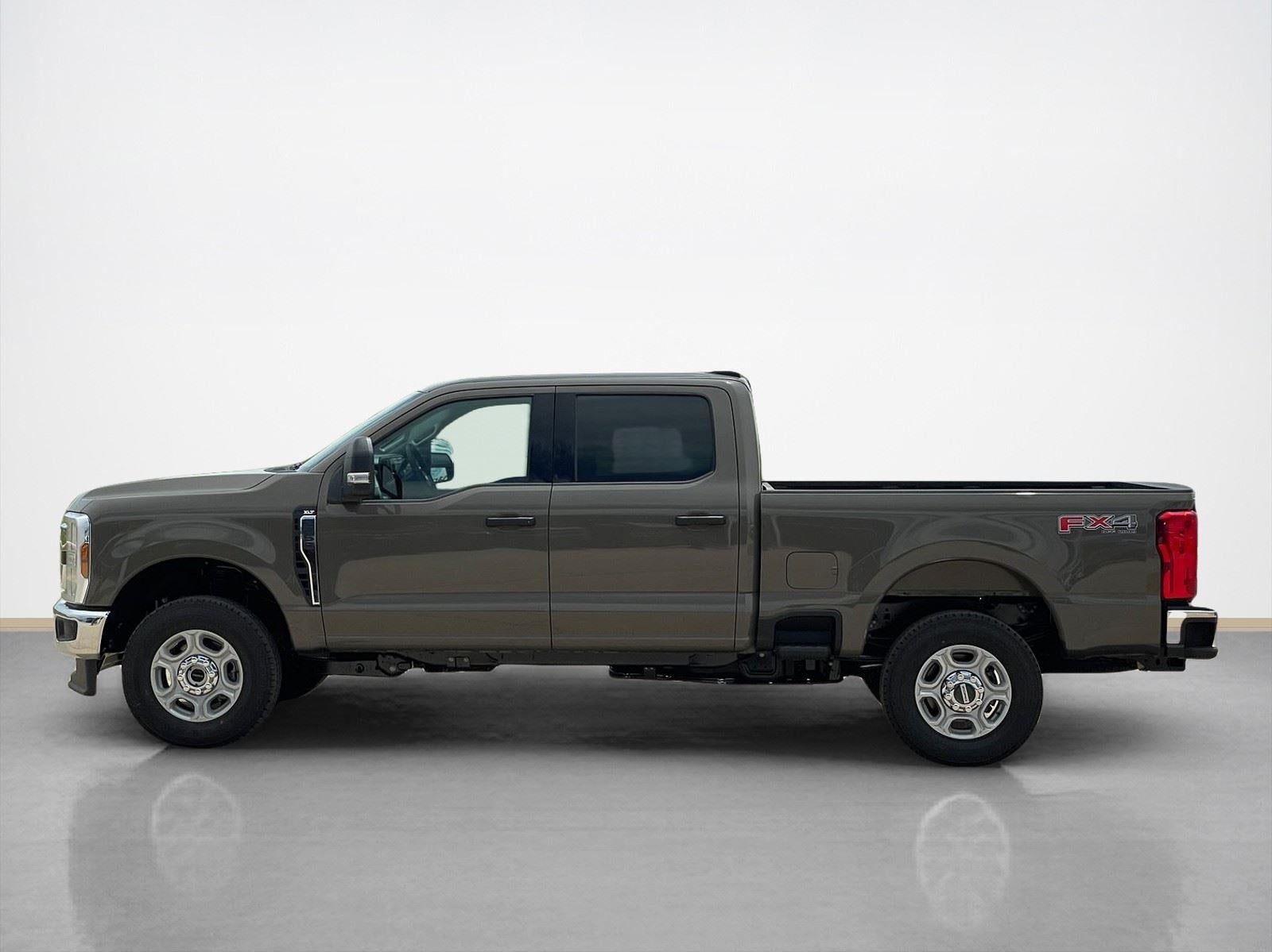 2026 Ford Super Duty F-250 SRW XLT
