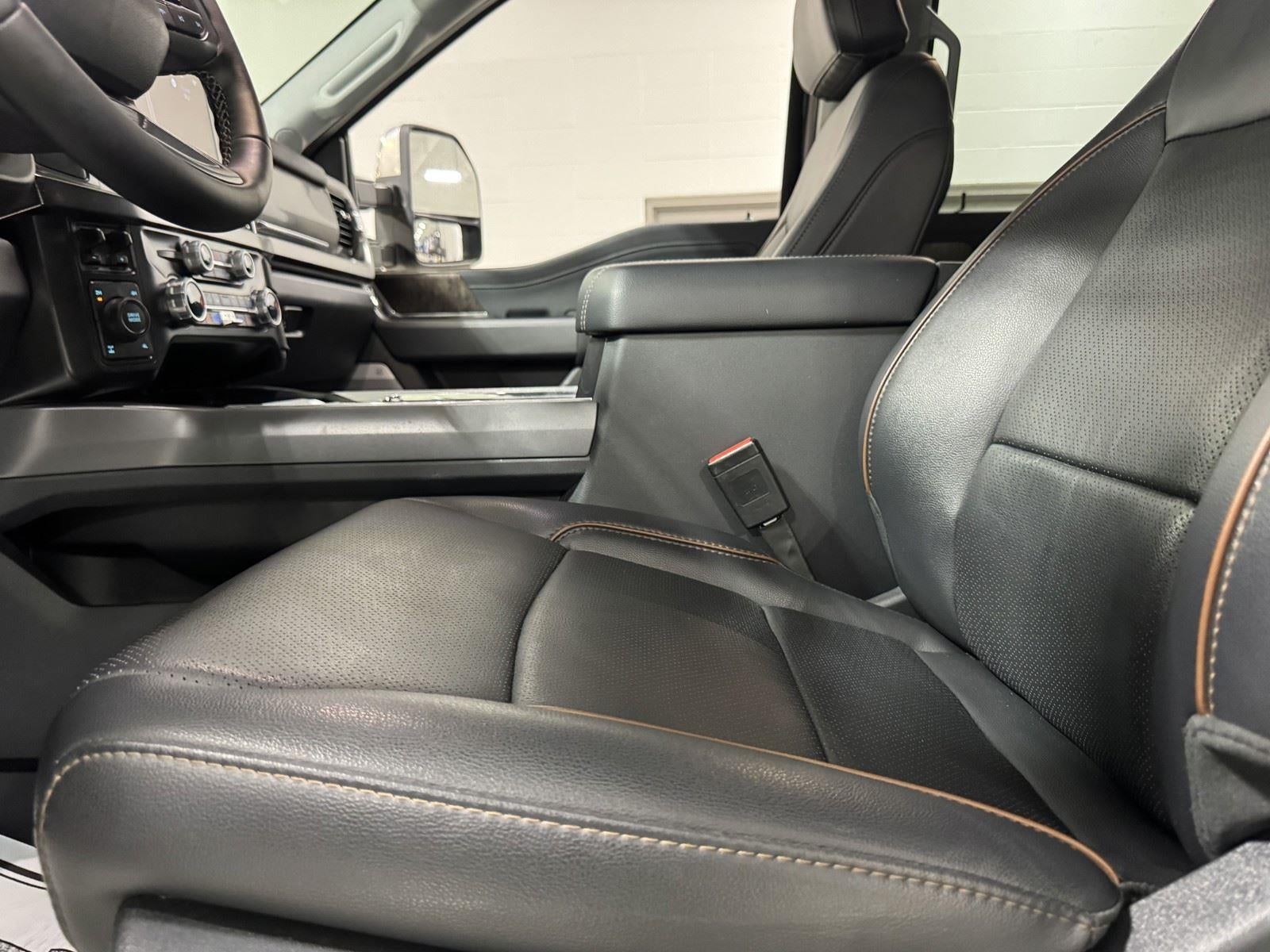 2025 Ford Super Duty F-250 SRW LARIAT