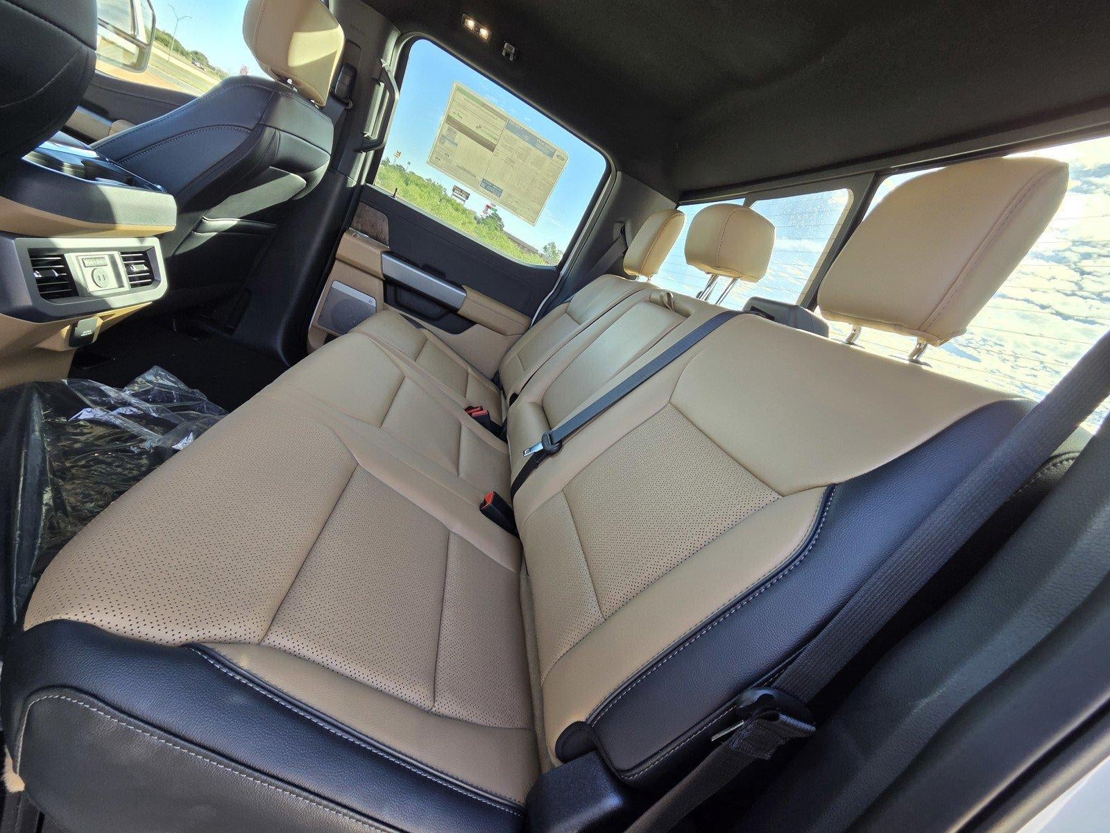 2027 Ford Super Duty F-250 SRW LARIAT