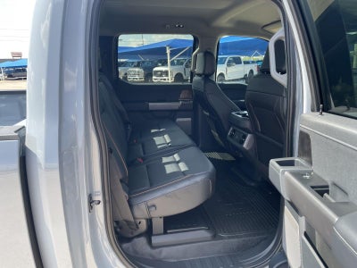 2026 Ford Super Duty F-350 SRW LARIAT