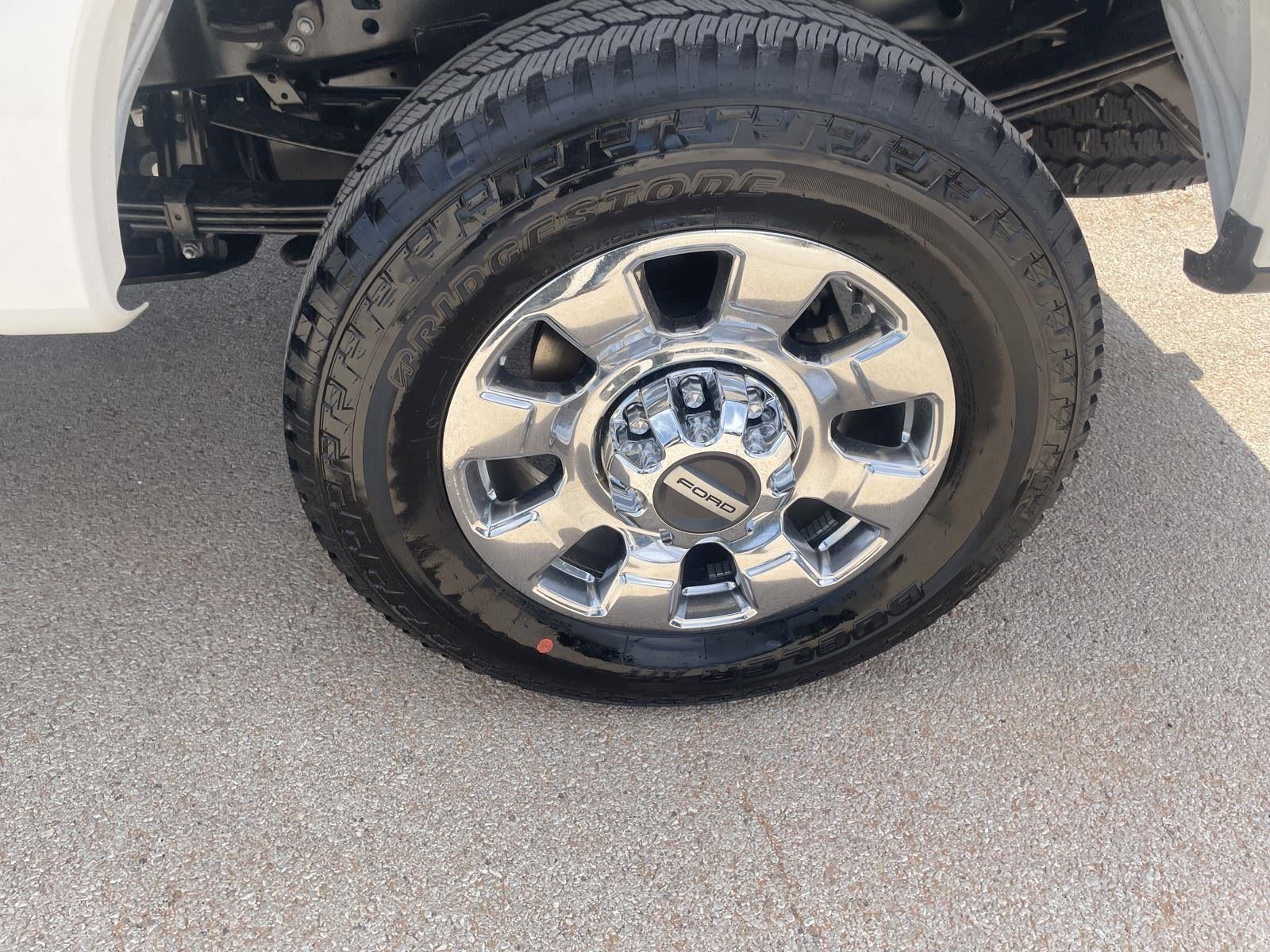 2026 Ford Super Duty F-350 SRW LARIAT