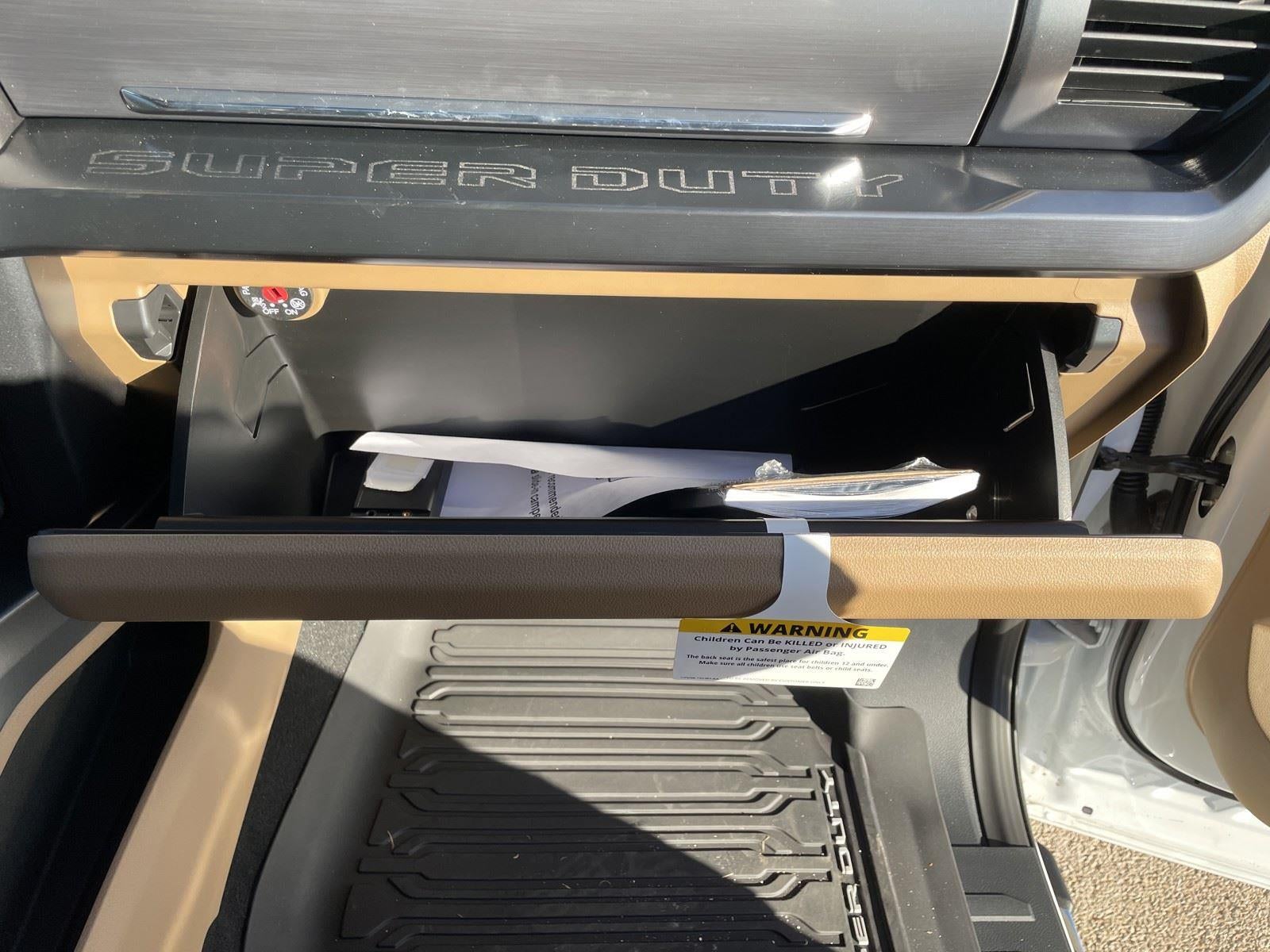 2026 Ford Super Duty F-350 SRW LARIAT