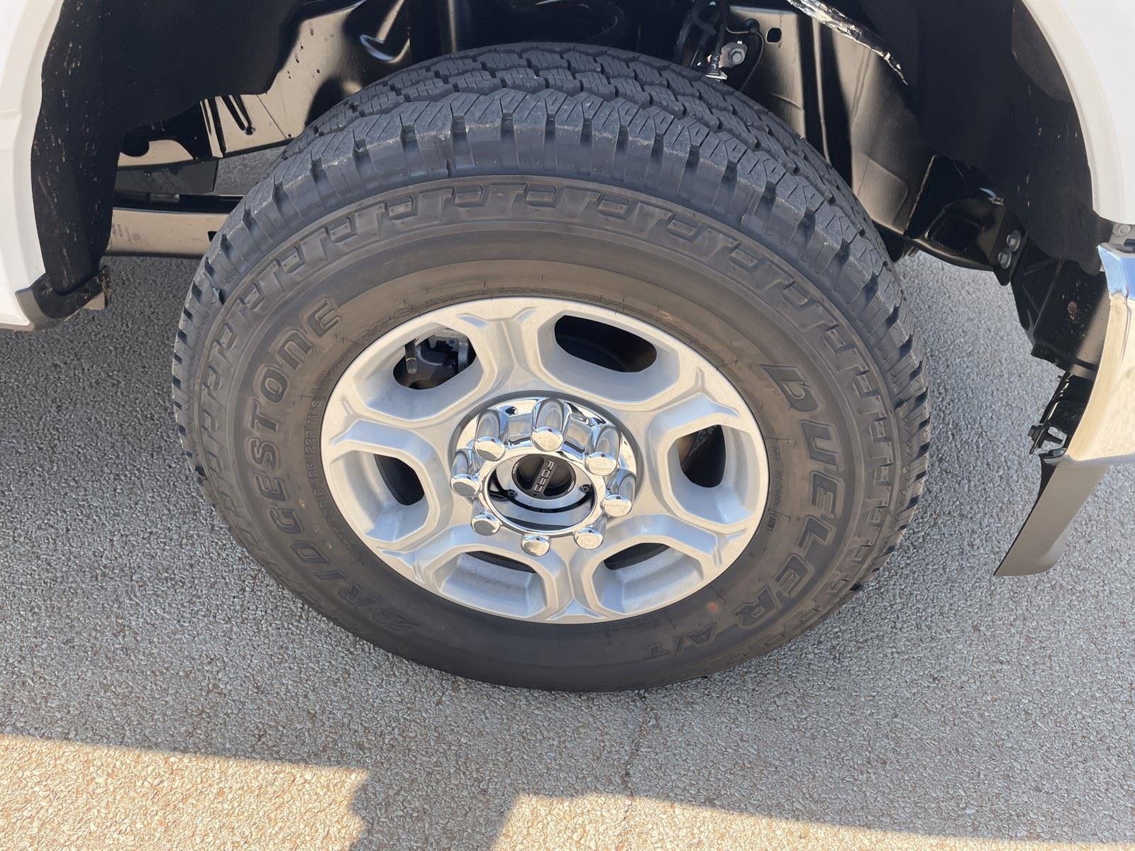 2026 Ford Super Duty F-350 SRW XLT