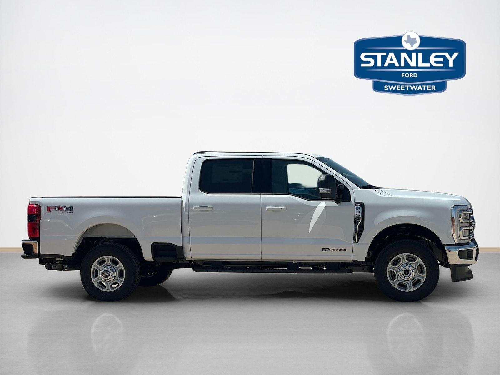 2026 Ford Super Duty F-350 SRW XLT