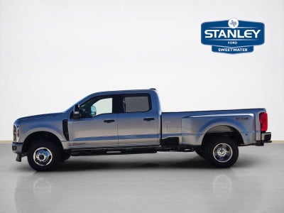 2027 Ford Super Duty F-350 DRW XL