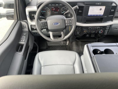 2026 Ford Super Duty F-350 DRW XL