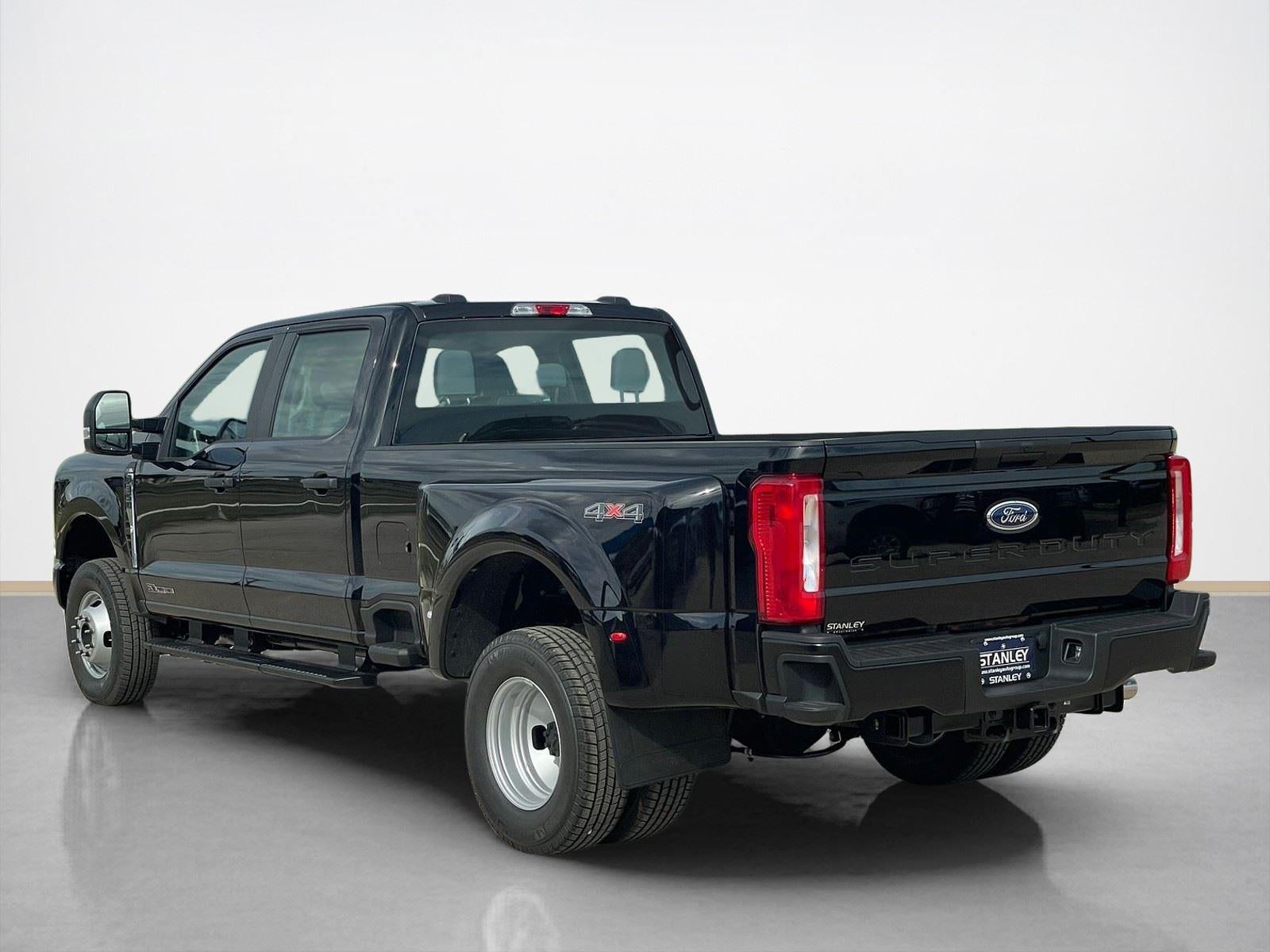 2026 Ford Super Duty F-350 DRW XL