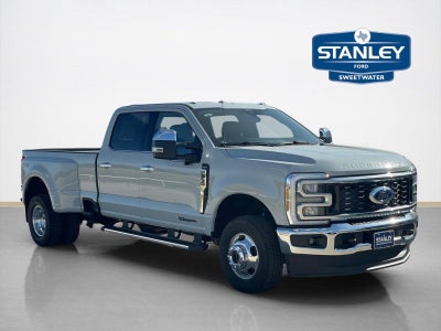 2026 Ford Super Duty F-350 Drw LARIAT