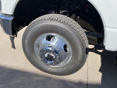 2026 Ford Super Duty F-350 Drw LARIAT