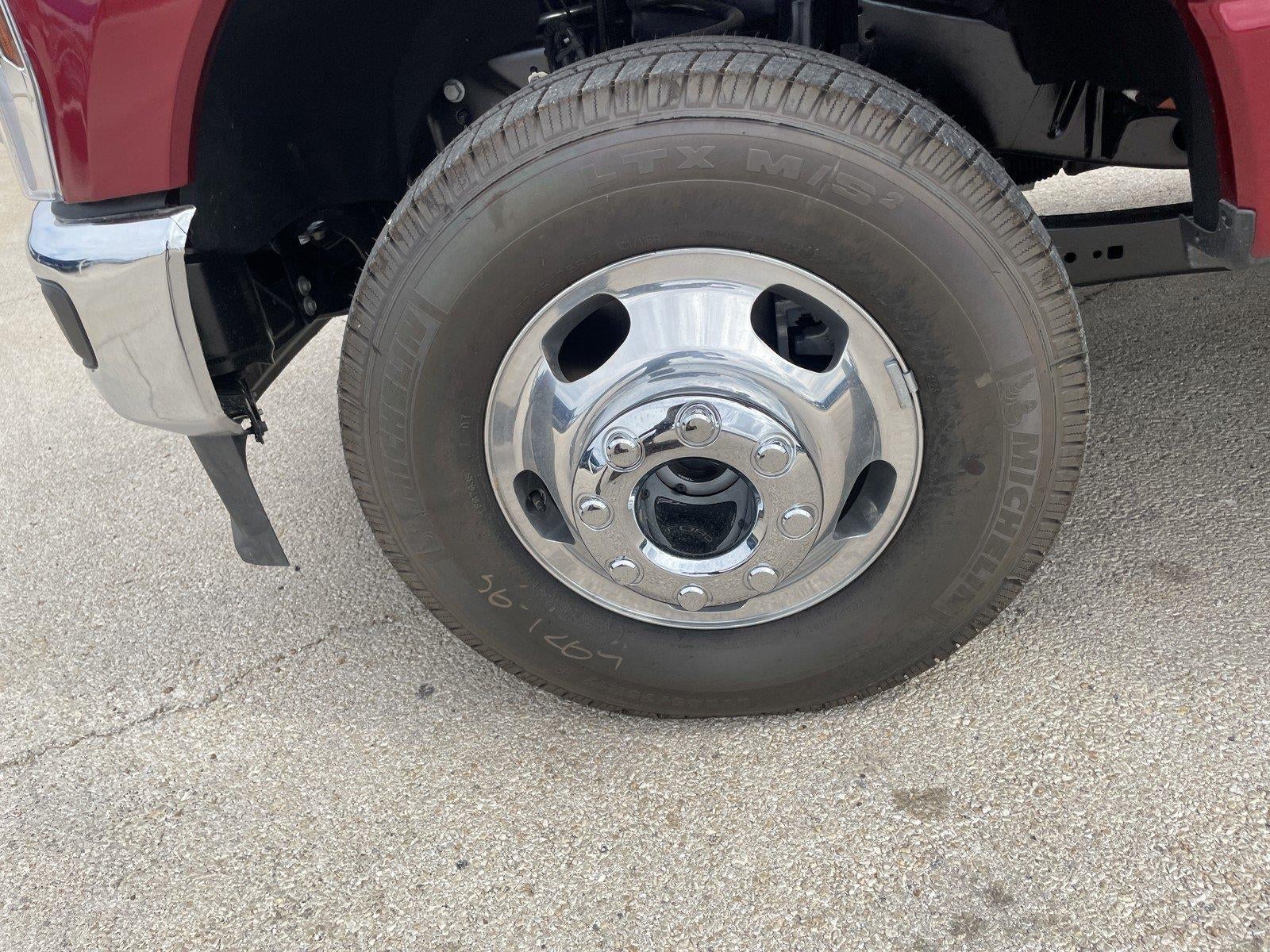 2026 Ford Super Duty F-350 Drw LARIAT